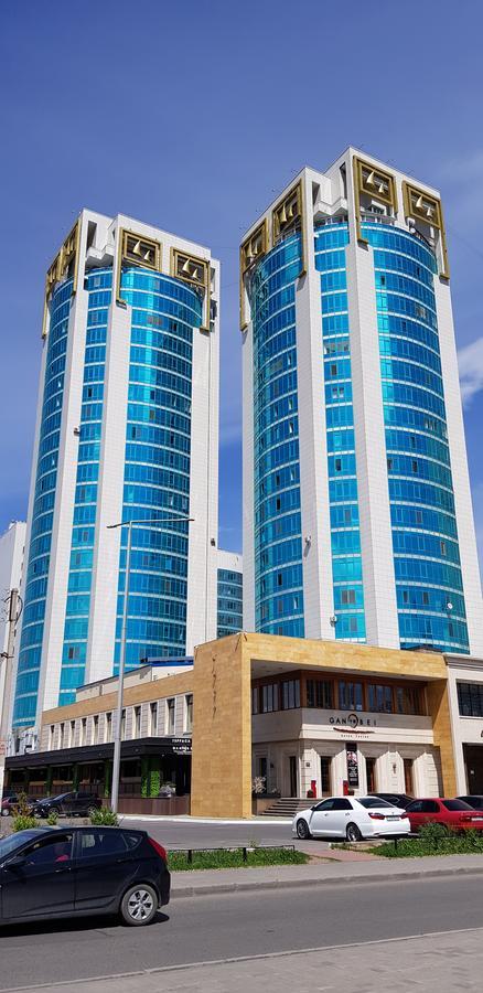 Apartment Lazurniy Астана Экстерьер фото